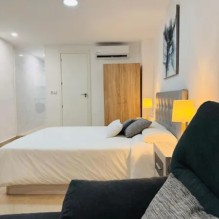 Loft Muy Centrico A 250m Del Mar Apartamento