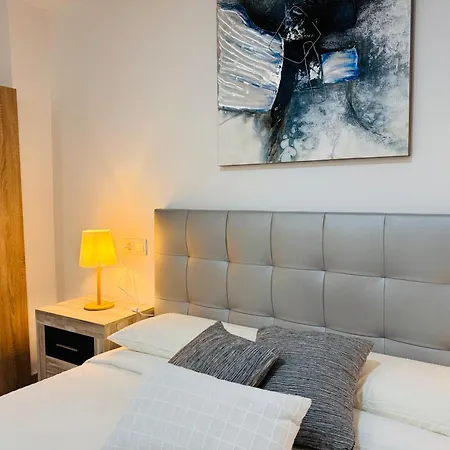 Apartamento Loft Muy Centrico A 250m Del Mar *