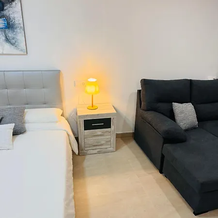 Apartamento Loft Muy Centrico A 250m Del Mar *